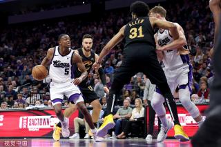 在现代足球 在现代足球