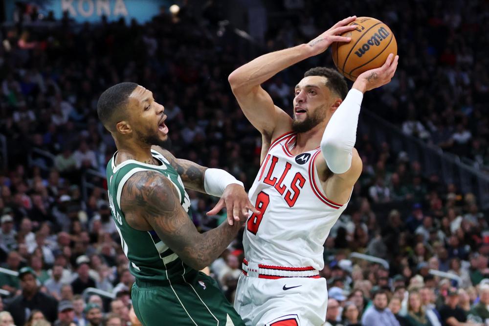 他在场上的 他在场上的