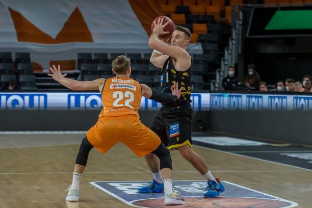 时代的结束 时代的结束