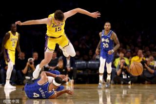 格培训并具 格培训并具